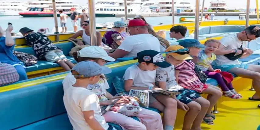 الجزء علوي غواصة باراديس اسبكترا الغردقة
